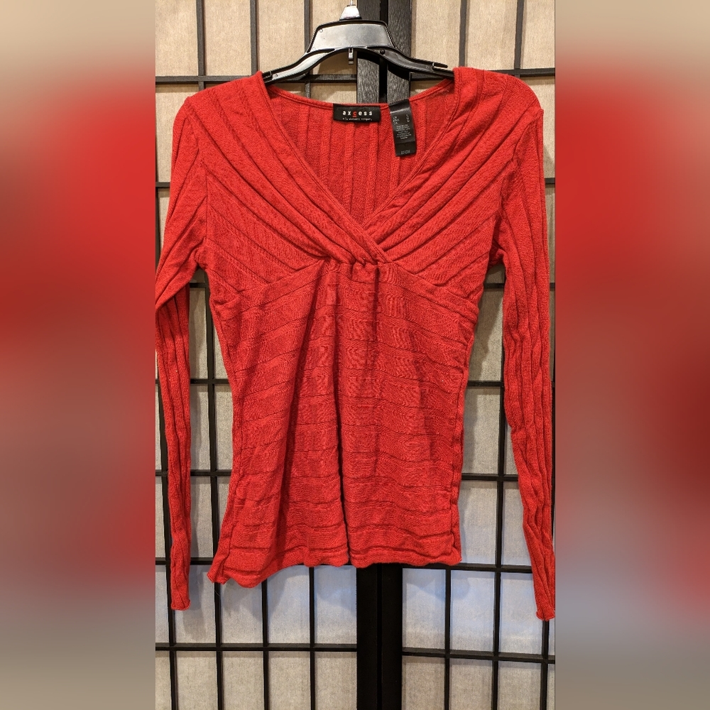 Red Lightweight Fitted Sweater